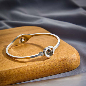 Personalized Photo Projection Heart-Shaped Bracelet Round Free Adjustment Bracelet for Her