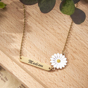 Personalized Name Daisy Necklace Gold Nameplate Charm Unique Gift for Her