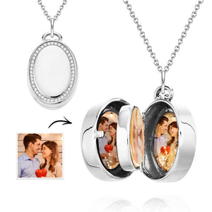 Oval Locket Photo Necklace Personalized Retro Memorial Picture Pendant Gift For Her